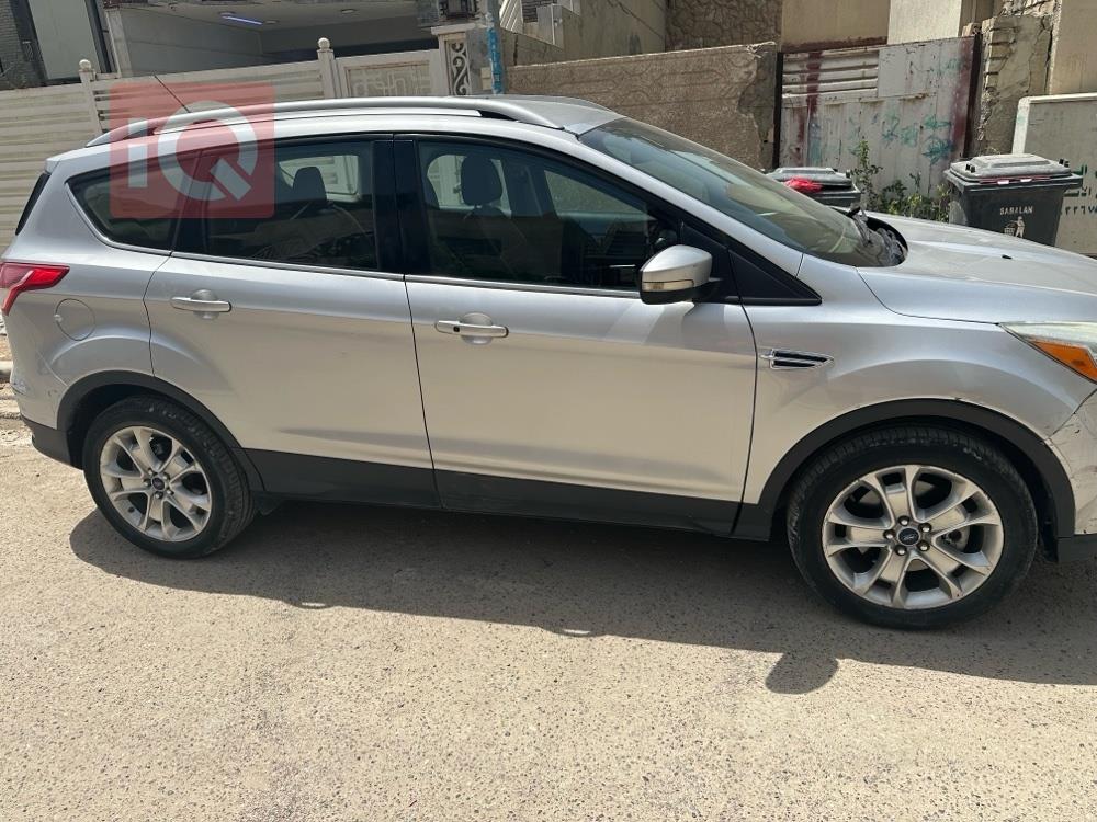 فورد إسكيب